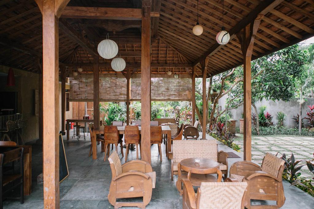 Hotel Eat Sleep Skate Sanur Exterior foto