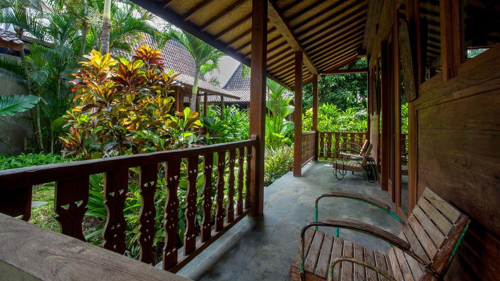 Hotel Eat Sleep Skate Sanur Exterior foto